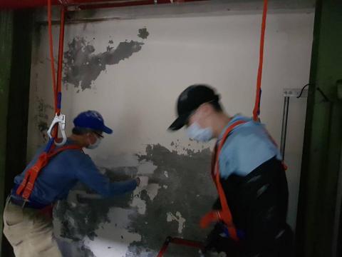 龍哥工程行- - 機械車位安全吊掛壁癌處理 龍哥工程行- - 機械車位安全吊掛壁癌處理