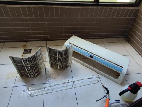 阿洗勒-冷氣居家清潔 - 