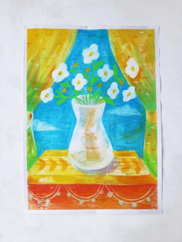 芸森老師 - 〈我的靜物畫》

在上課前，我先在我家的後山摘了大花咸豐草，這是在學習畫花卉最容易上手的花形，將花帶到孩子們家，像是收到禮物般的開心，之後將花插在花瓶裡，跟孩子們講解如何觀察、簡化以及花的不同角度以及背景要如何繪畫，這堂課運用的媒材有水彩和蠟筆，讓孩子們可以同時學習到兩種媒材的基礎運用。