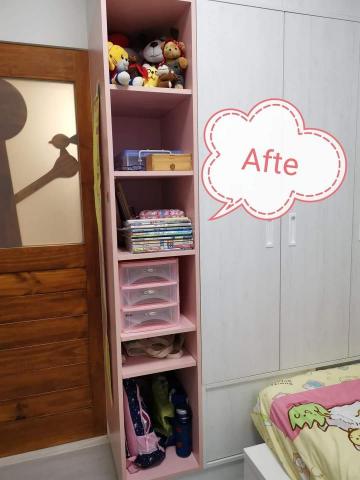 9959958來我家收納 - 層板依擺放物品高度調整，考慮小孩高度...中間盡量放較常使用的物品。最上面層板放娃娃類物品（不需要常拿，還可以當擺飾）