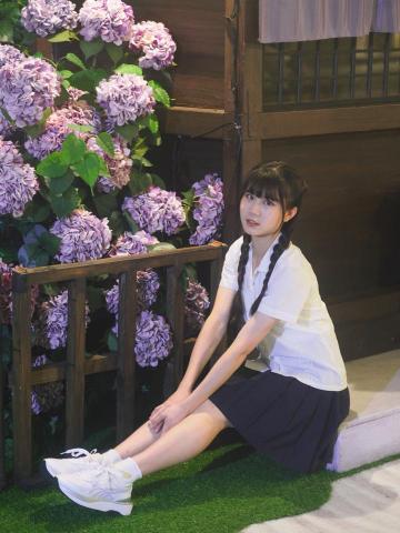 王亮尹 -  王亮尹 -