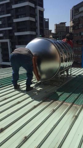 林二手中古冷氣喔師傅專業電器維修（家電、水電、冷氣） - 水塔安裝