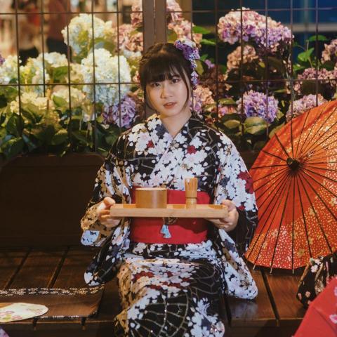 王亮尹 - 和服外拍模特 王亮尹 - 和服外拍模特