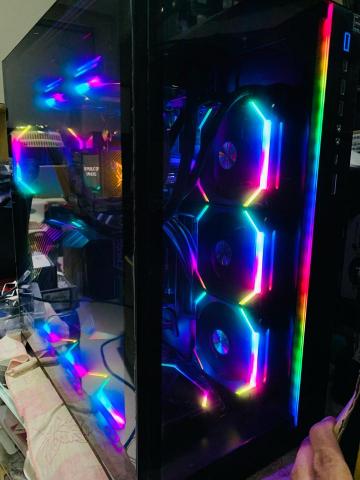 SCX翔馬國際電腦「顏值」(電競客製化組裝維修/專業到府/零 - 電競,體驗超科技的控制系統#鋁合金質感媲美的風扇#光線動態調整模式 SCX翔馬國際電腦「顏值」(電競客製化組裝維修/專業到府/零 - 電競,體驗超科技的控制系統#鋁合金質感媲美的風扇#光線動態調整模式