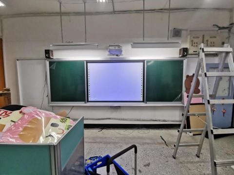 謝昇諺 - 學校互動教學設備遷移 謝昇諺 - 學校互動教學設備遷移