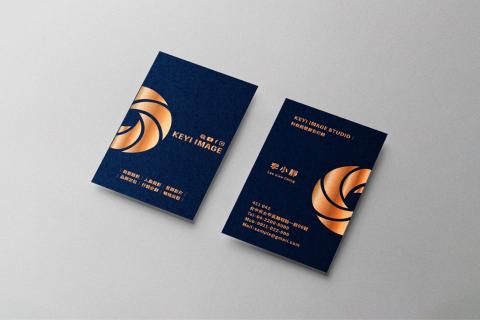 海月設計工作室 -  名片設計