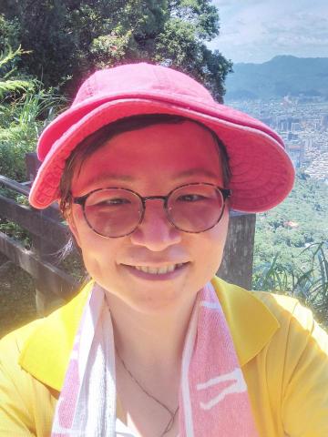 提供多少錢泰文服務的專家Alice Wang