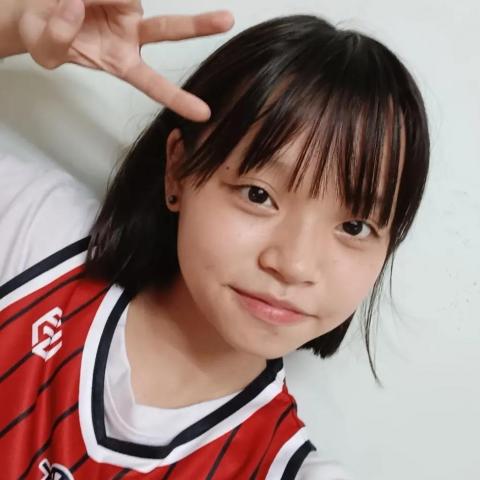 提供阿姨內衣服務的專家許婷玉