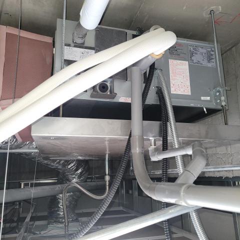 萬光福 - 排水管配置