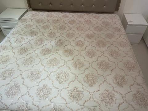 TINA - 床墊清洗完成