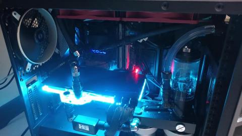 格瑞茲GERZ 3C - 分體式水冷裝機成果