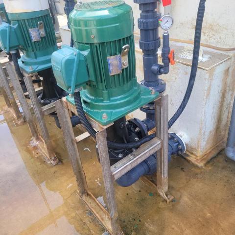 萬光福 - 循環水泵更換