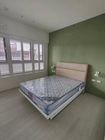 乾坤油漆工程行 -  乾坤油漆工程行 -