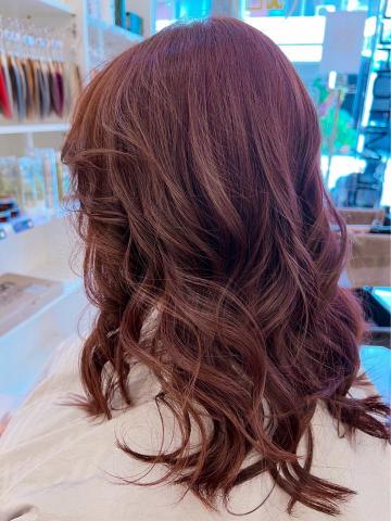 台中逢甲髮型師&bull;Win｜霧面髮色｜線條染｜漸層染｜縮毛矯正｜ - 