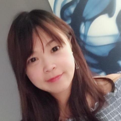 提供打字賺錢dcard服務的專家何敏慧