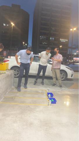 昕呈防滑工程 -  汐止好市多。針對不同的磁磚選擇不同的防滑劑呈現出最好的防滑品質