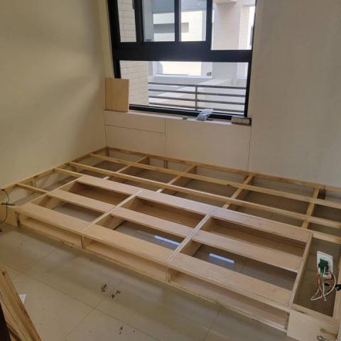典宏裝修工程 - 地板增高含三抽屜