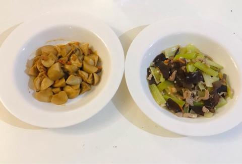 Jade’s kicthen（潔德作菜） - 蔬食料理教學～杏鮑菇～芹菜黑木耳