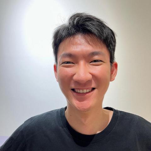 提供hebe演員服務的專家許漢培