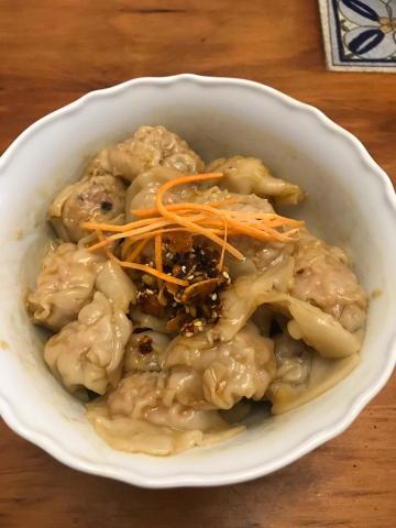 Jade’s kicthen（潔德作菜） - 包餛鈍、紅油炒手