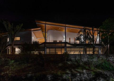 Henry Hsu - 南投民宿設計翻新

此案入圍 "2022金點設計獎"