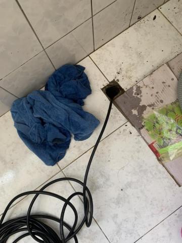 富予工程行 - 水刀通管