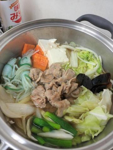 陳小姐 - 日式壽喜燒鍋