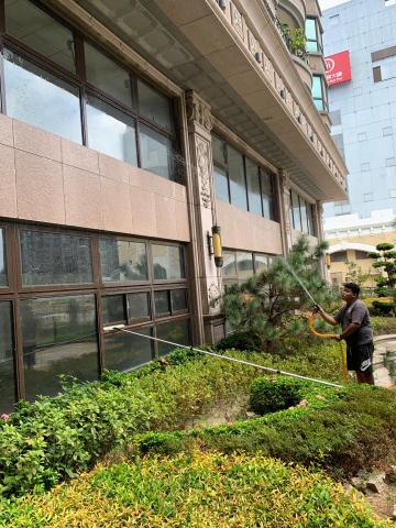 華麗愛乾淨企業社 - 