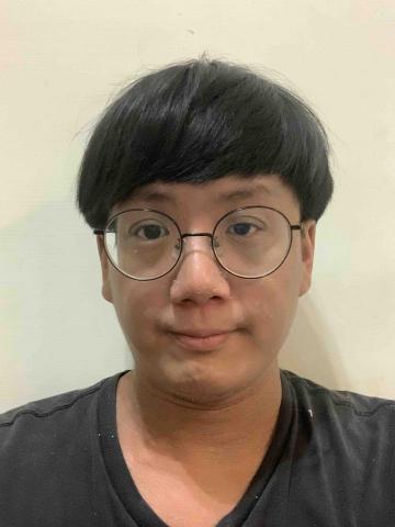 提供應徵服務的專家謝杰嶸(台大學生）