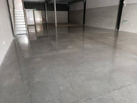 磨石通順硬化地坪工程 - 大寮江山路某工廠地坪拋光完成