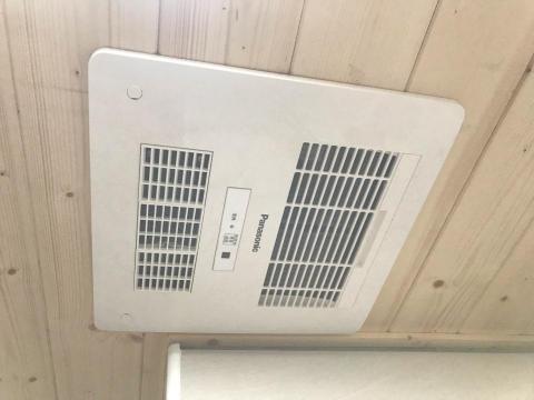 林佳宏 - 浴室暖風扇