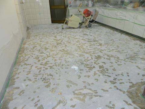 百旭開發企業有限公司 - 永康永華路住家化石地板孔洞修補研磨 百旭開發企業有限公司 - 永康永華路住家化石地板孔洞修補研磨