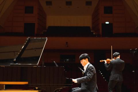 李皓澤 小提琴、鋼琴/線上教學/演出/樂團表演/教學 - 