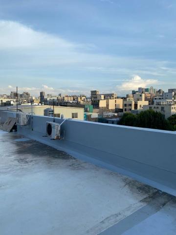 謙廣油漆工藝 -  女兒牆防水工程