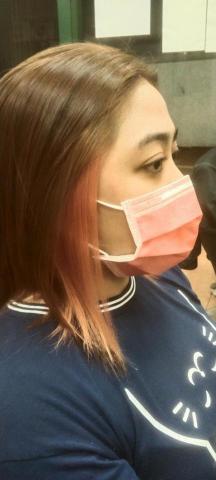 Ivy行動美髮美容&大東剪燙連鎖機構 - 耳圈染