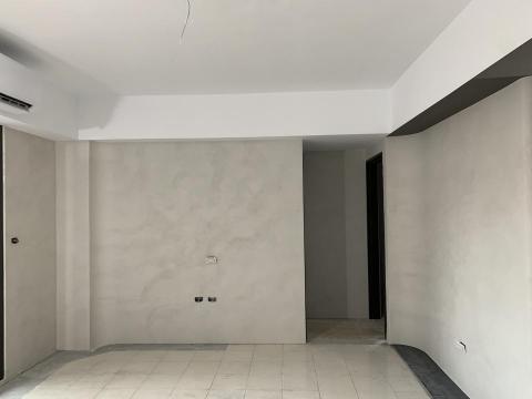 威棩 - 礦物土 威棩 - 礦物土