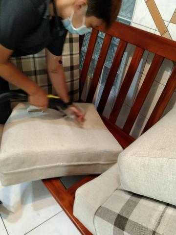 采屋有限公司 - 沙發清潔 采屋有限公司 - 沙發清潔