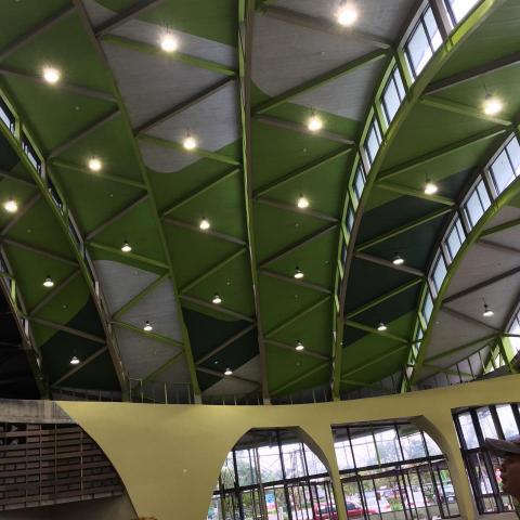 君聖水電工程 - 高空作業燈具安裝