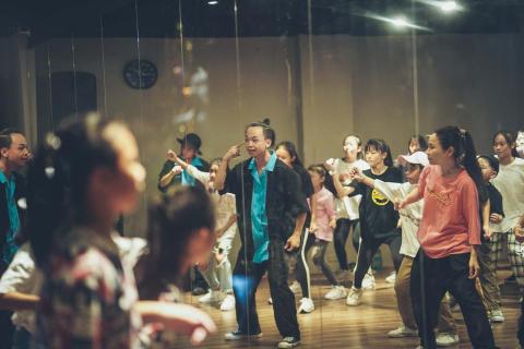 小剛老師 - 街舞教學、初級、入門、進階 皆可討論 -  小剛老師 - 街舞教學、初級、入門、進階 皆可討論 -