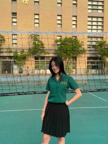 提供高中化學服務的專家洪菱