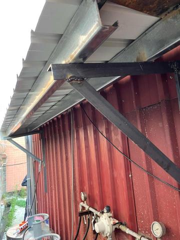 富積工程行 - 簡易雨遮 富積工程行 - 簡易雨遮