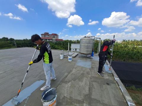 李光宗 - 屋頂防水