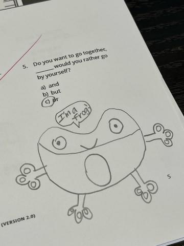 Kris Wu 英文家教 - 自備ESL教材孩子寫得很開心