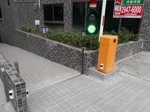 泰群科技有限公司 - 車道管制系統