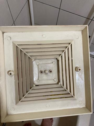 彭雅莉 - 抽風機後照