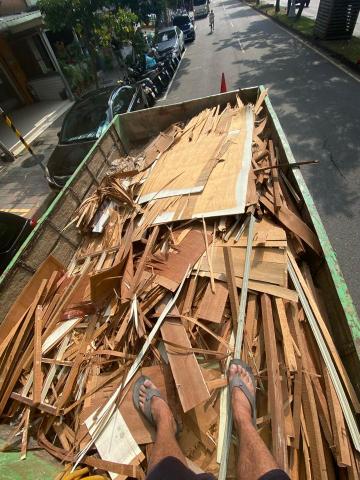 振益工程行 -  振益工程行 -