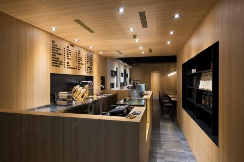 京晉設計有限公司 - 咖啡館吧檯