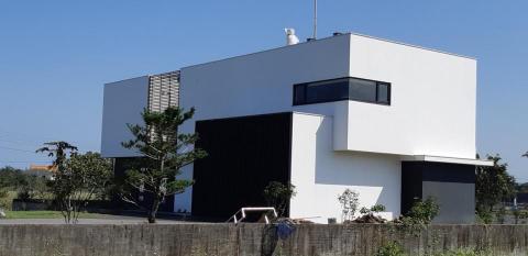 京晉設計有限公司 - 壁式結構住宅建築。建築，室內，景觀整體規劃。