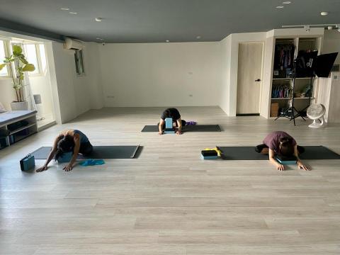 MindfulFlow Space 息之間 - 私人小班（身心減壓 + 肌筋膜伸展與訓練）