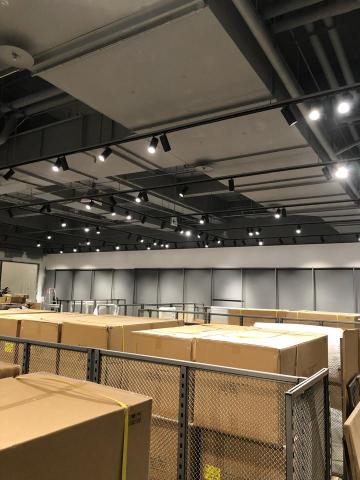 育佳油漆 - 百貨公司專櫃施工後